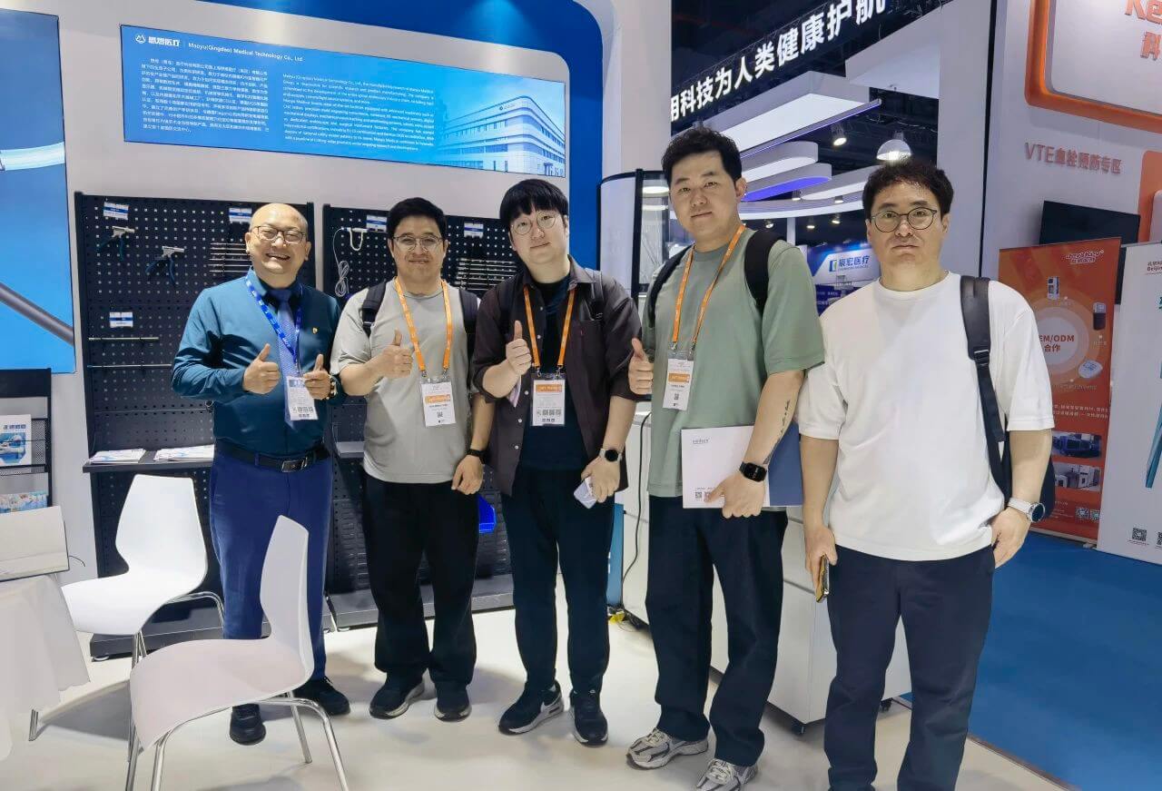 焕新镜界,智领未来|懋煜医疗(UninTech®)闪耀 2025CMEF!(图文)